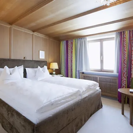 Angela Hotel 4*